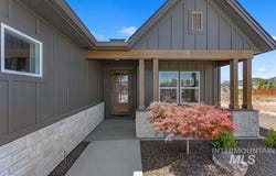 817 N Gracie Avenue, Eagle, ID 83616