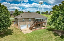 1324 W Holt Avenue, Harrison, AR 72601