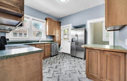 817 W Walnut Street, Springfield, MO 65806
