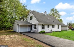 18 BERMUDA, WILLINGBORO, NJ 08046