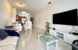 7250 NW 177th St, Hialeah, FL 33015