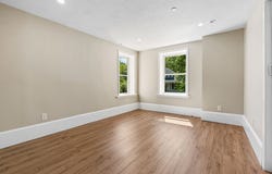 6 Windsor St, Andover, MA 01810
