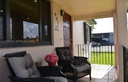 991 E 47th St, Hialeah, FL 33013
