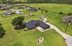 205 Lavender Court, Springtown, TX 76082