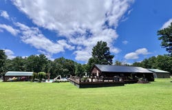 8060 P Highway, Koshkonong, MO 65692