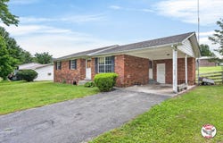 919 Rainbow Dr., Albany, KY 42602