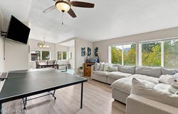 403 S Lakefront Ave, Harrison, ID 83833