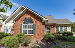 6294 AUTUMN LEAF DR, FREDERICKSBURG, VA 22407