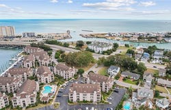 423 Harbour Point, Virginia Beach, VA 23451