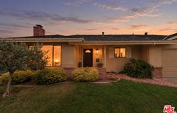 16 Del Rey Cir, Salinas, CA 93901