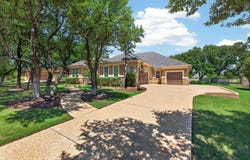 163 Estrella Xing, Georgetown, TX 78628