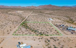 339-11-076 W Tertiary Drive, Golden Valley, AZ 86413