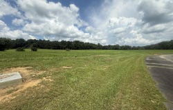 88 Peninsula Boulevard, Jamestown, KY 42629