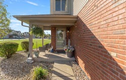 8229 Pecan Place, Frankfort, IL 60423