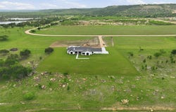 220 Cavalier Court, Strawn, TX 76475
