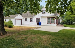 452 N Maxwell St, McPherson, KS 67460