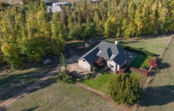 33455 HOWE Ln, Creswell, OR 97426