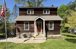 21 Birch Drive, Mahopac, NY 10541