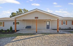 8495 E W 123 Rd, Wetumka, OK 74883
