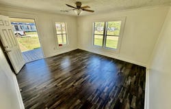 208 N 1st Avenue, Cleveland, MS 38732