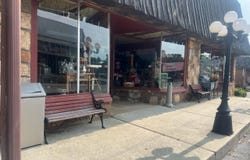 305 Main Street, Mammoth Spring, AR 72554