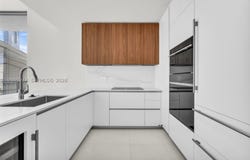 1400 biscayne blvd, Miami, FL 33132