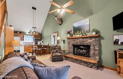 233 Ace Gap Rd, Townsend, TN 37882