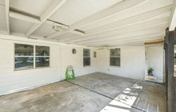 904 Kirk St, Taylor, TX 76574