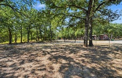 109 Summers Circle, Azle, TX 76020