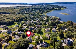 13 Howe Street, Bristol, RI 02809