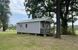 151 Campbell Road, Converse, LA 71419