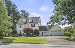 86 Crofut St, Pittsfield, MA 01201