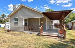505 Lytle St, Kerrville, TX 78028