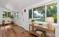 616 S 9th Ave, Caldwell, ID 83605