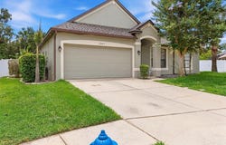 1945 ABBEY RIDGE Drive, DOVER, FL 33527