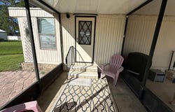 26 Royal Drive, Eustis, FL 32726