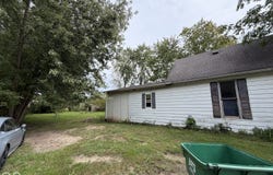 22 E 206th, Sheridan, IN 46069