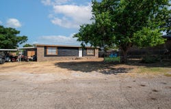 817 Ridgeway, Tow, TX 78672