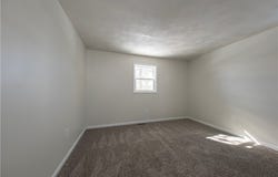 9 3rd St, Ligonier, PA 15658