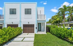3453 NW 4th St, Miami, FL 33125