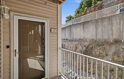 166 Oak Harbor Drive, Camdenton, MO 65020