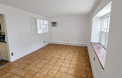 10 Columbia Place, Parlin, NJ 08859
