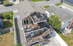 25 E Seacrest Avenue, Lindenhurst, NY 11757