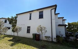 3338 W 112th St, Hialeah, FL 33018