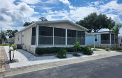 10916 Yukatan Ave, Riverview, FL 33569