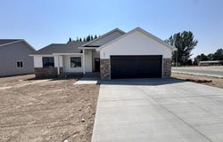 383 Wind River Drive, Shelley, ID 83274