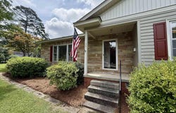 301 Pine Street, Clinton, SC 29325