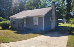 2318 S 1st Avenue, Lanett, AL 36863