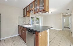 206 LOST FOREST ST, Live Oak, TX 78233