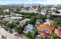 3746 Chase Ave, Miami Beach, FL 33140